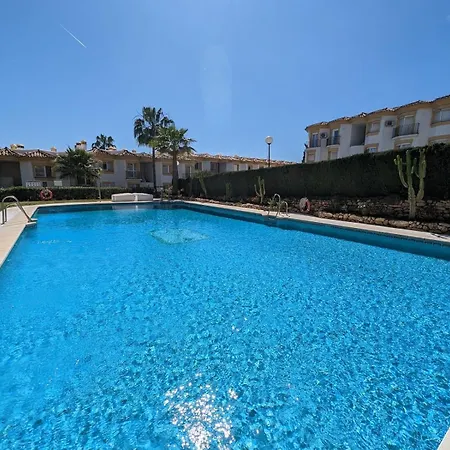 Calahonda Golf Apartment *